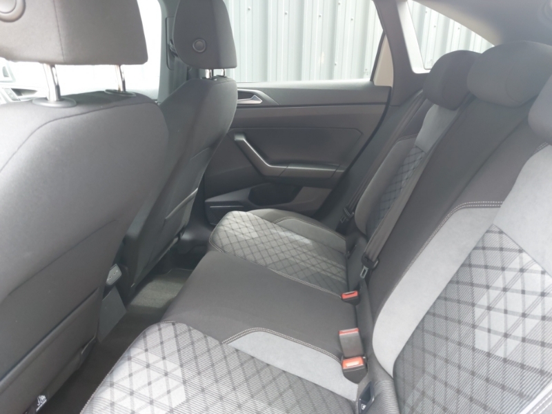 Volkswagen Taigo 1.0 Tsi 110 R-line Grey #6