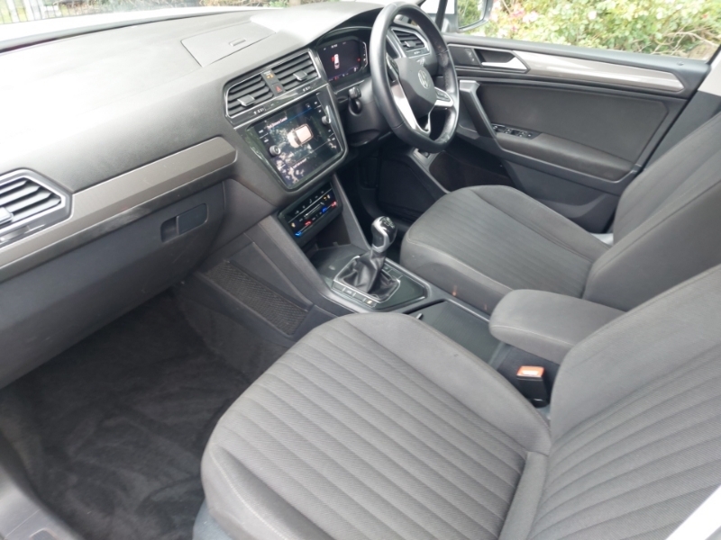 Volkswagen Tiguan Allspace 1.5 Tsi Life White #5