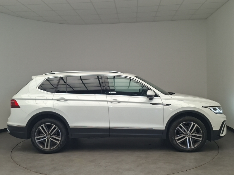 Volkswagen Tiguan Allspace 1.5 Tsi Elegance Dsg White #4