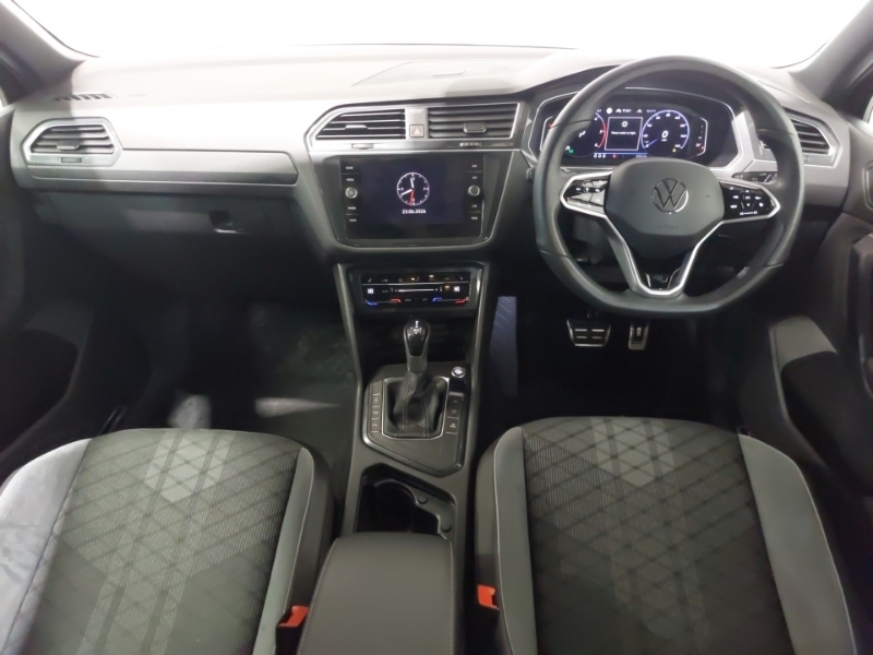 Volkswagen Tiguan 2.0 Tdi R-line Dsg SN23LST Black #3