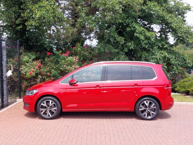 Volkswagen Touran 1.5 Tsi Evo Sel Dsg Red #4