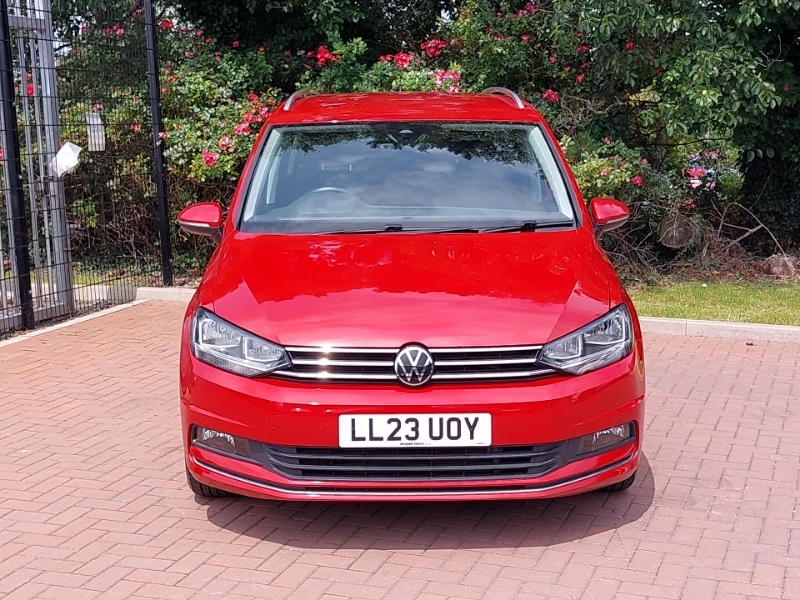 Volkswagen Touran Hatchback #14