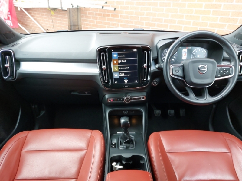 Volvo XC40 1.5 T3 163 Inscription Silver #3
