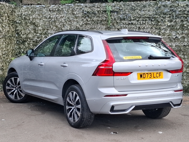 Volvo XC60 2.0 B4d Plus Dark Awd Geartronic Silver #2