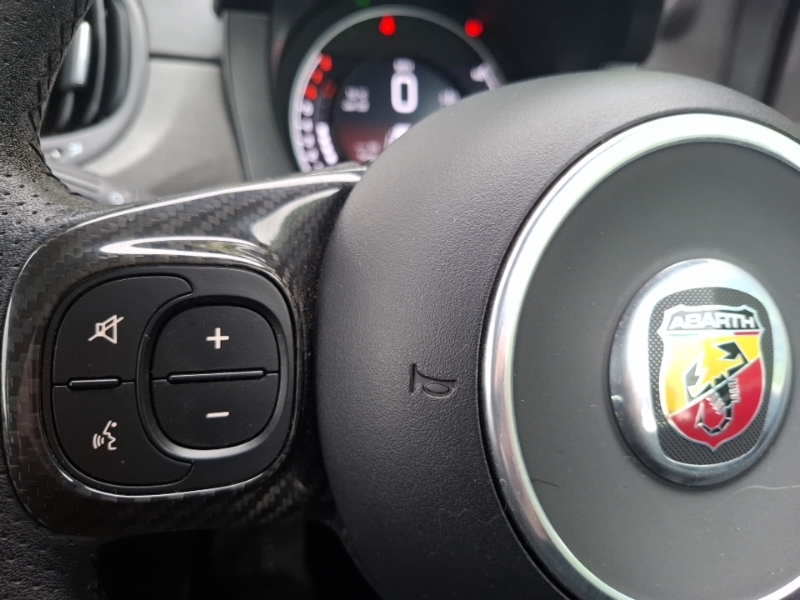 Abarth 595 1.4 T-jet Competizione 70Th Hatchback M  #12