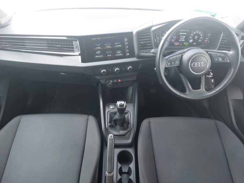 Audi A1 25 Tfsi Technik DE22FYU White #3