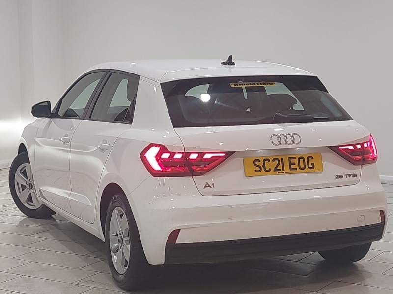 Audi A1 25 Tfsi Technik White #2