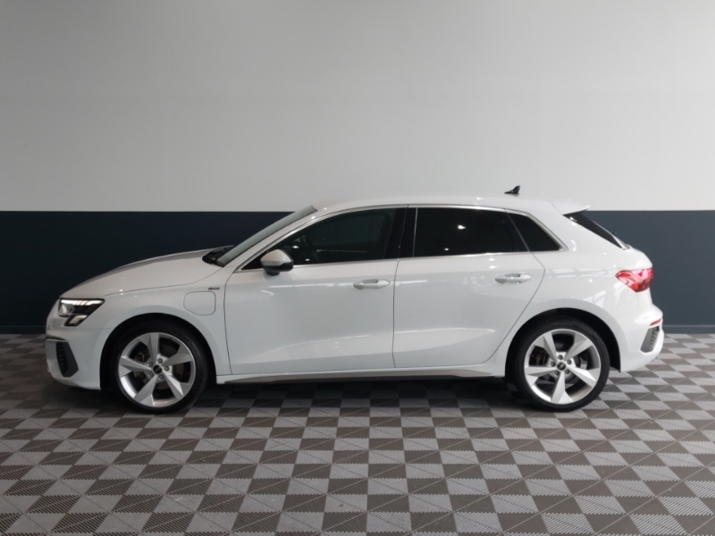 Audi A3 40 Tfsi E S Line S Tronic White #4