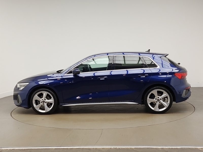 Audi A3 30 Tfsi S Line MP23JYY Blue #4