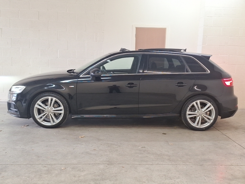 Audi A3 1.6 Tdi S Line Black #4