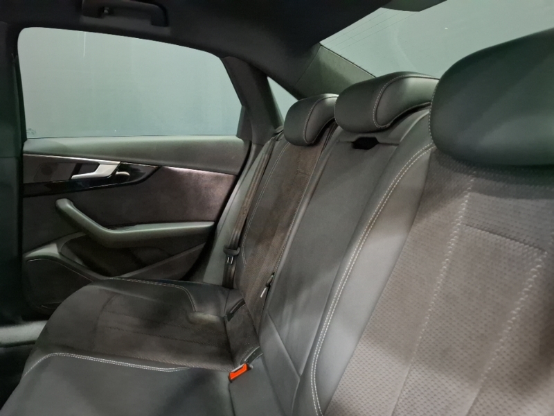 Audi A4 35 Tfsi Black Edition Grey #6