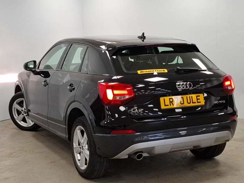 Audi Q2 30 Tfsi Sport Black #2