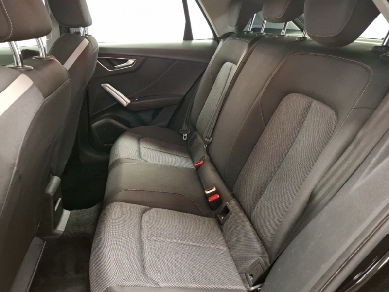 Audi Q2 30 Tfsi Sport Black #6