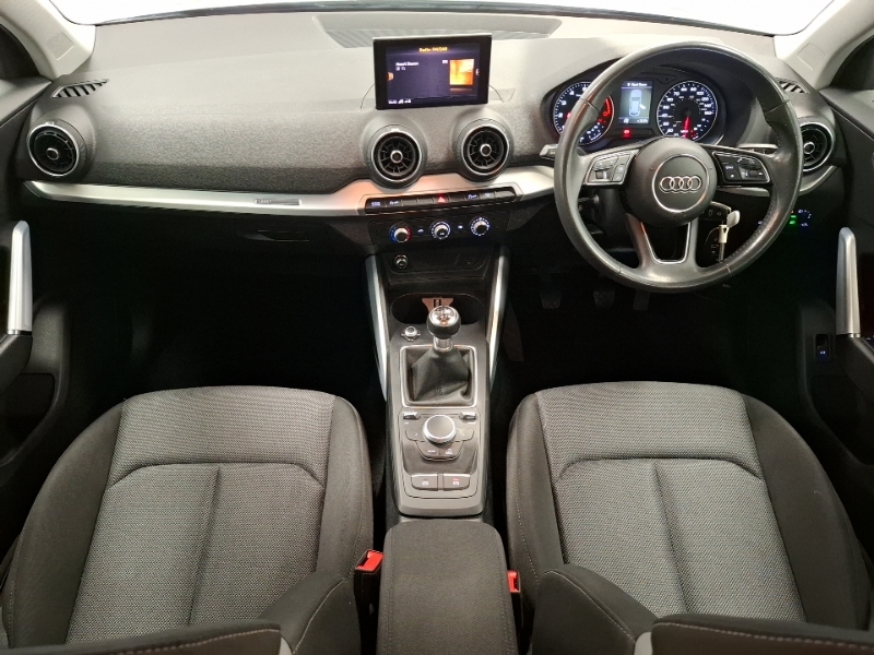 Audi Q2 30 Tfsi Sport Black #3