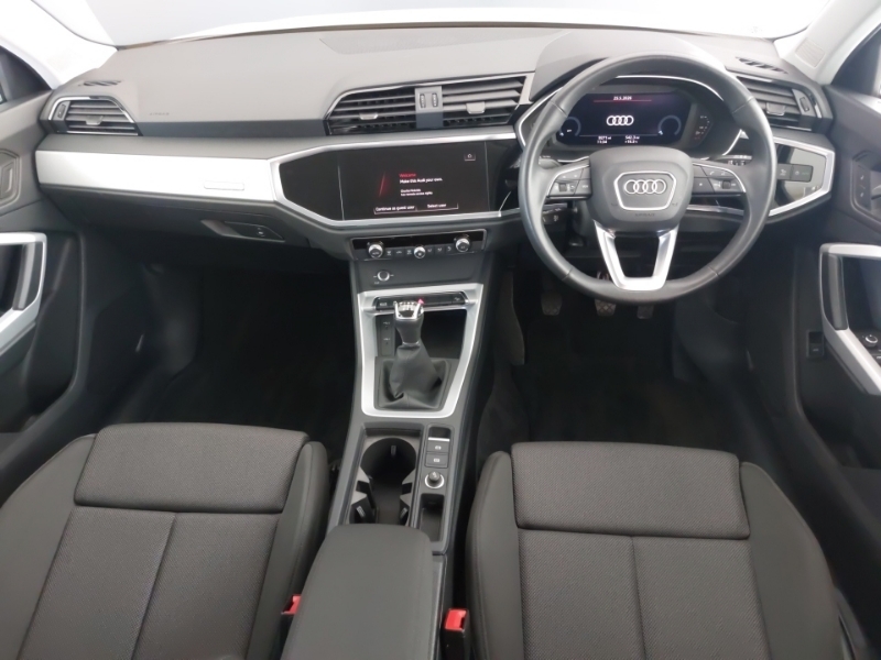 Audi Q3 35 Tfsi Sport White #3