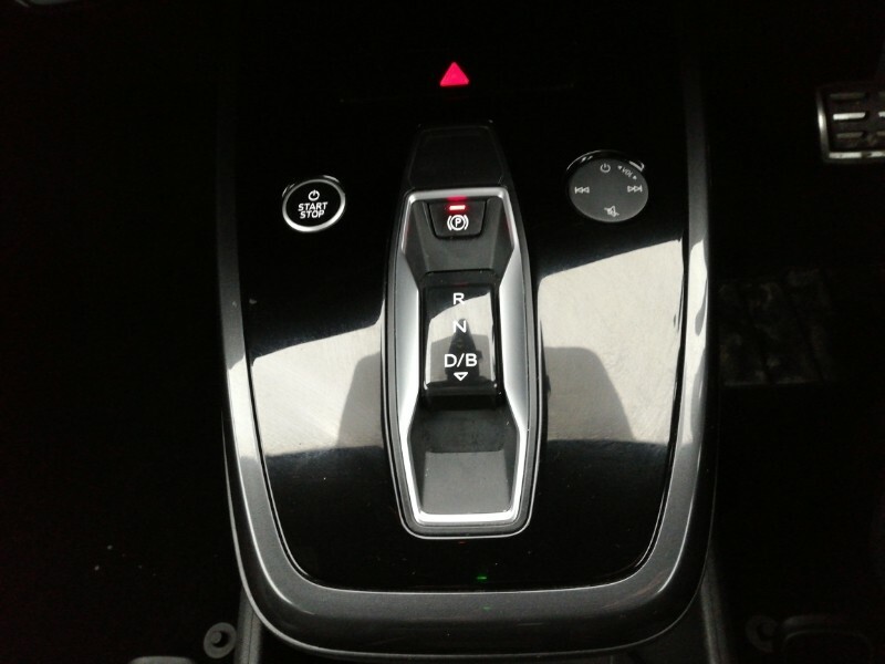 Audi Q4 E Tron 150Kw 40 82Kwh S Line White #12