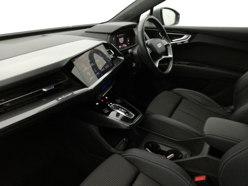 Audi Q4 E Tron 150Kw 40 82Kwh S Line Cs Grey #5