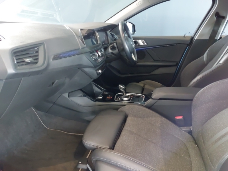 BMW 1 Series 118I 136 Sport Step Blue #4