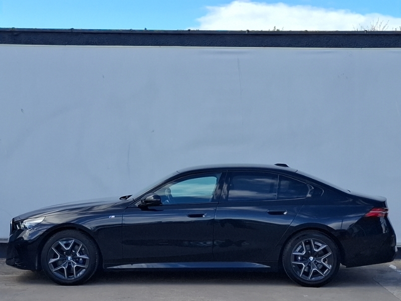 BMW 5 Series 520I M Sport Black #4