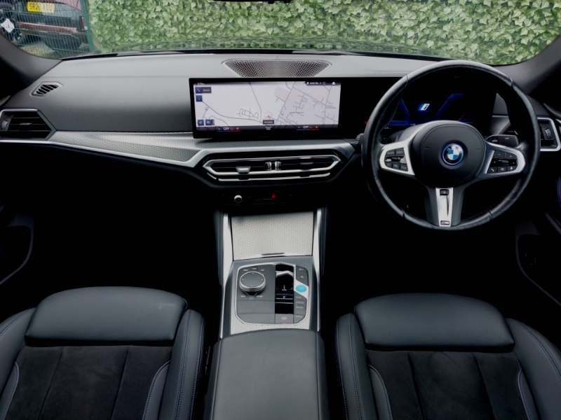 BMW i4 250Kw Edrive40 M Sport 83.9Kwh YJ23RXH Black #4