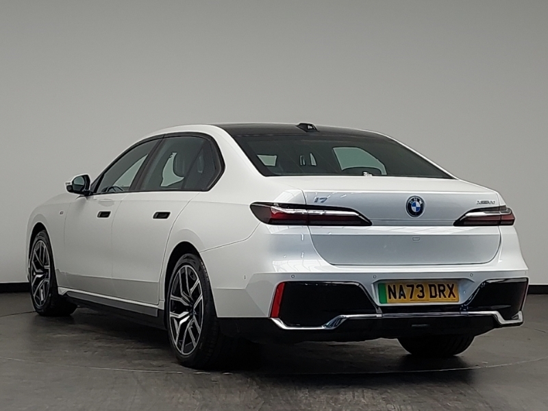 BMW i7 400Kw Xdrive60 M Sport 105.7Kwh White #2