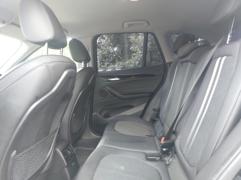 BMW X1 Sdrive 18I Sport Step Black #6