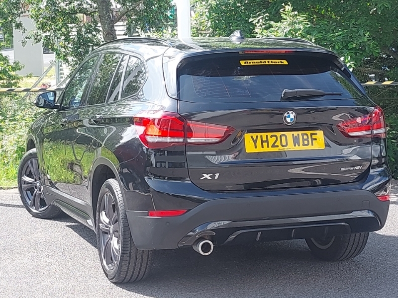 BMW X1 Sdrive 18I Sport Step Black #2