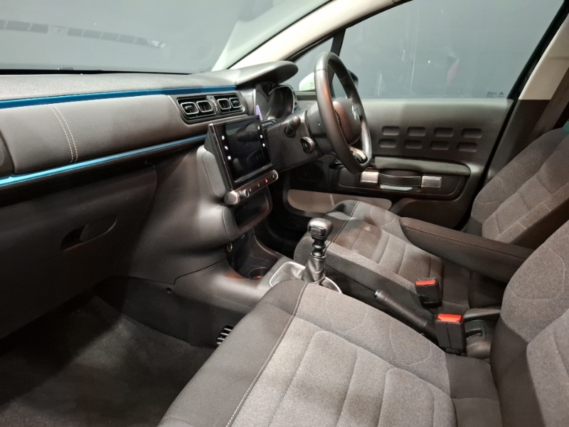 Citroen C3 1.2 Puretech 110 Shine Plus Black #5