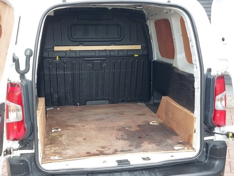 Citroen Berlingo Puretech Flair M Ss Grey #18