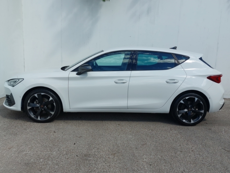 Cupra Leon 1.5 Tsi V1 White #4