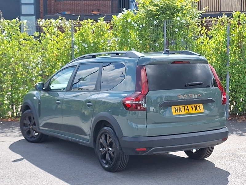 Dacia Jogger 1.6 Hev Extreme Green #2