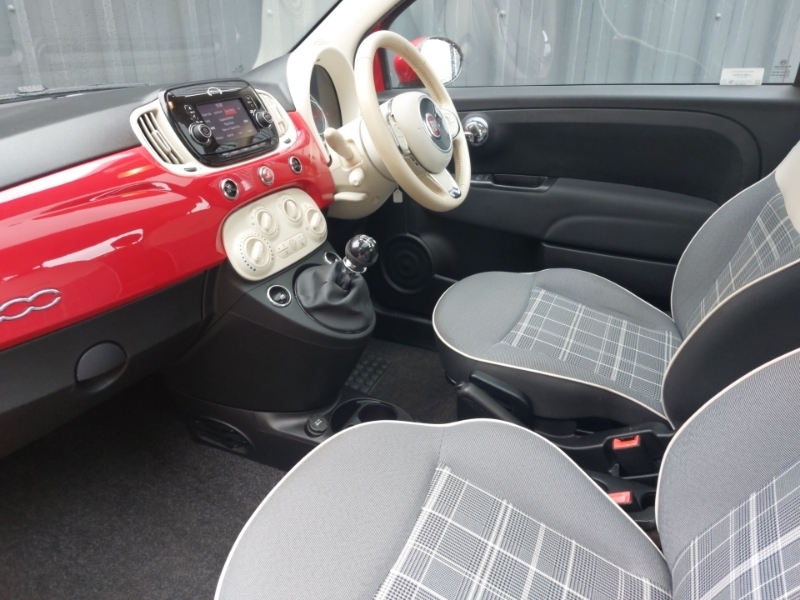 Fiat 500 1.2 Lounge WR18PMY Red #5