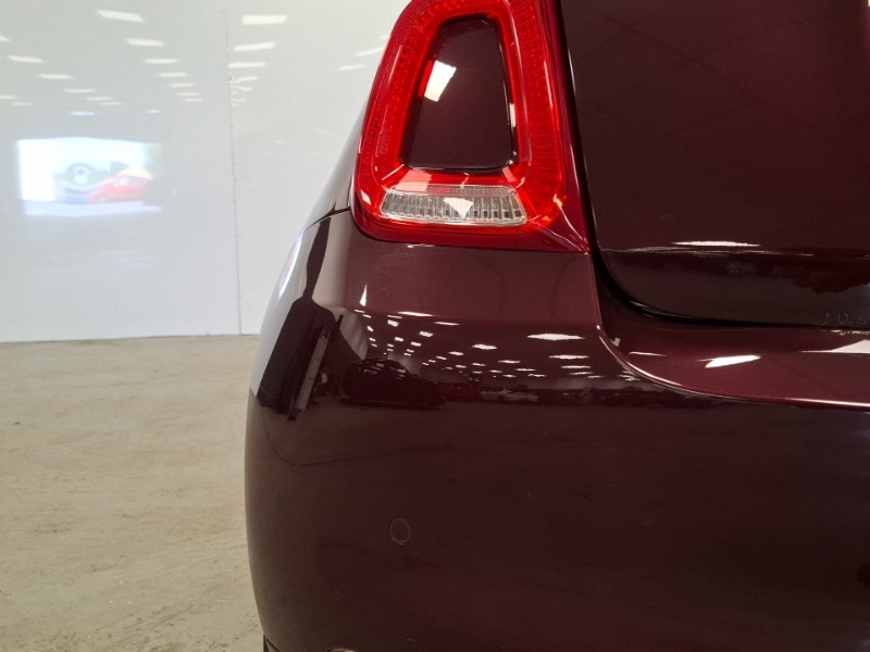 Fiat 500 1.2 Lounge Red #9