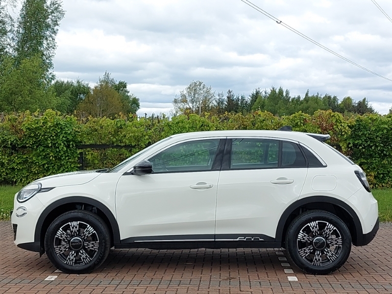 Fiat 600 1.2 Hybrid 48V Edct-6 White #4