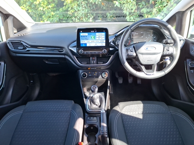 Ford Fiesta 1.0 Ecoboost Zetec White #3