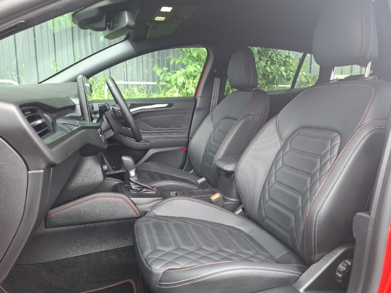 Ford Focus 1.0 Ecoboost Hybrid Mhev 155 St-line X Red #5