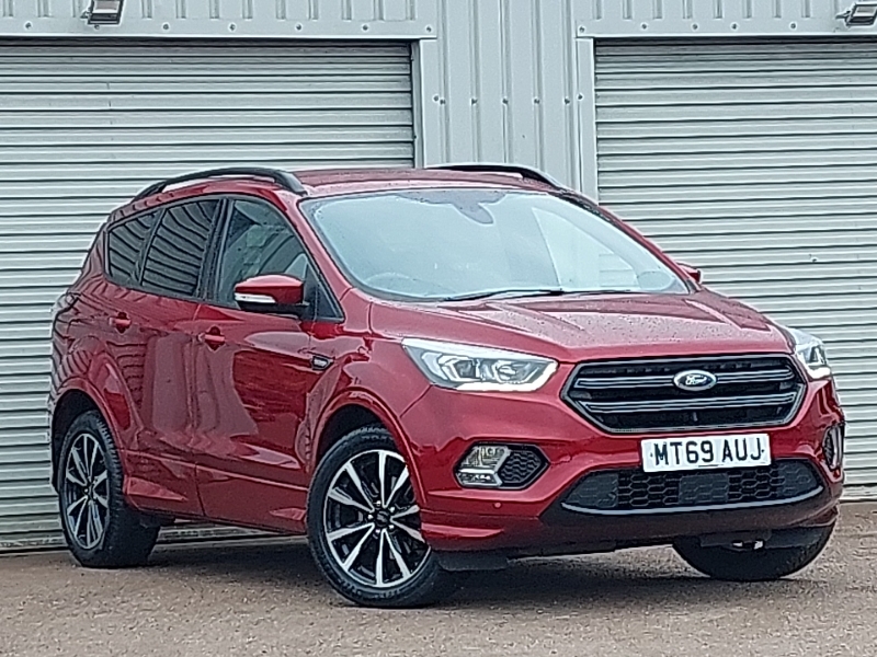 Ford Kuga 1.5 Ecoboost St-line 2Wd Red
