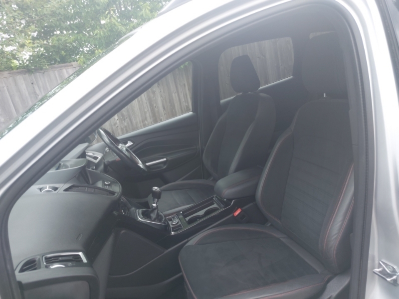 Ford Kuga 1.5 Tdci St-line 2Wd Silver #5