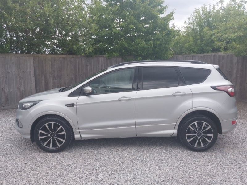 Ford Kuga 1.5 Tdci St-line 2Wd Silver #4