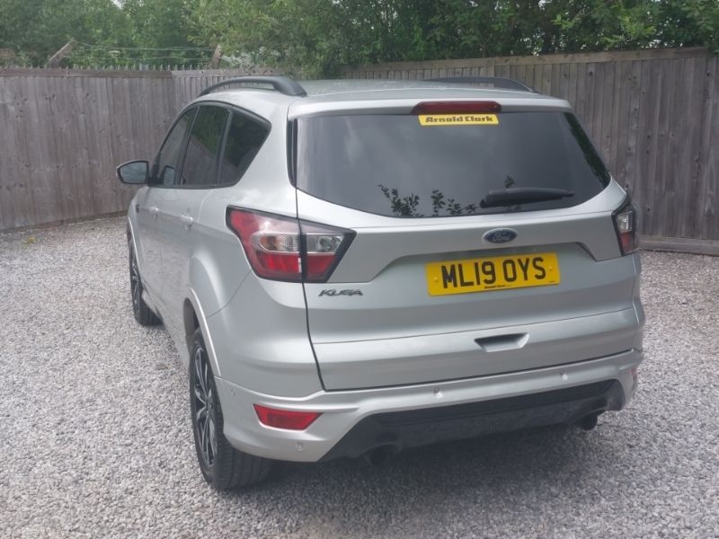 Ford Kuga 1.5 Tdci St-line 2Wd Silver #2