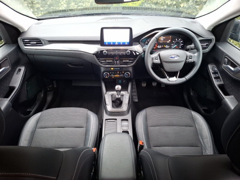 Ford Kuga 1.5 Ecoboost 150 Titanium First Edition Black #3