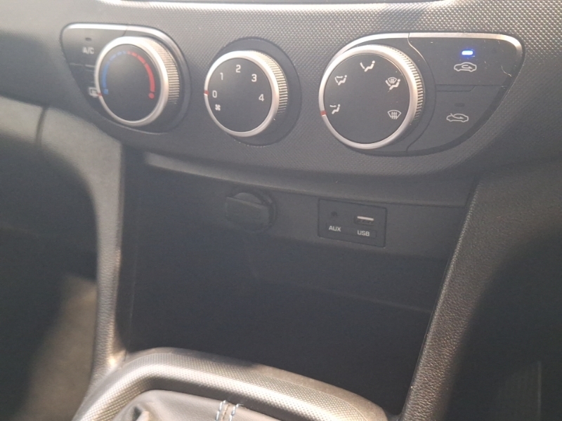 Hyundai I10 Se Blue #15