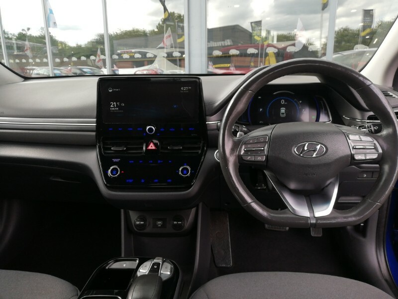 Hyundai Ioniq Premium Se Black #7