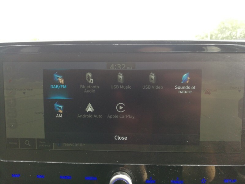 Hyundai Ioniq Premium Se Black #17