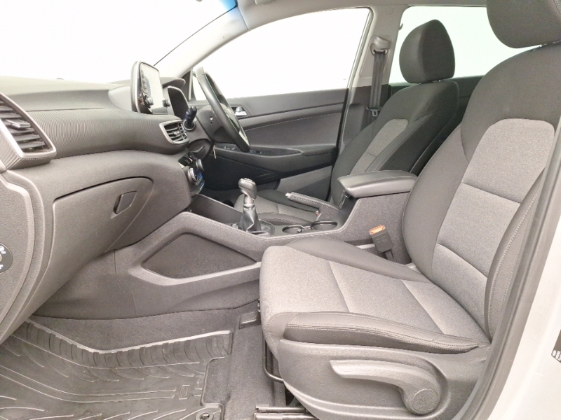 Hyundai Tucson 1.6 Gdi Se Nav 2Wd Silver #5