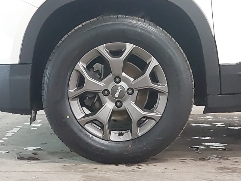 Jeep Avenger 115Kw Altitude 54Kwh 2025 #19