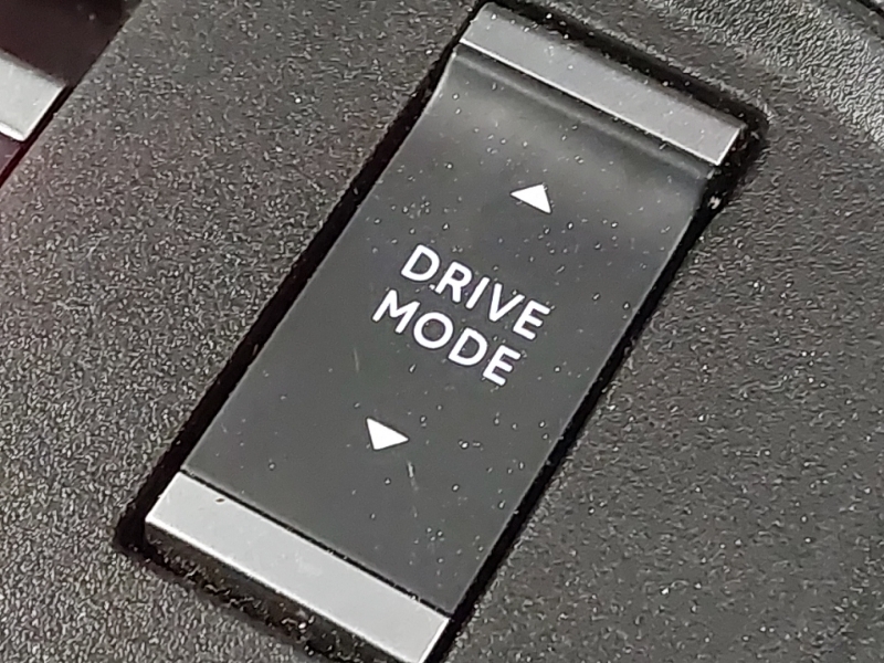 Jeep Avenger 115Kw Altitude 54Kwh 2025 #16