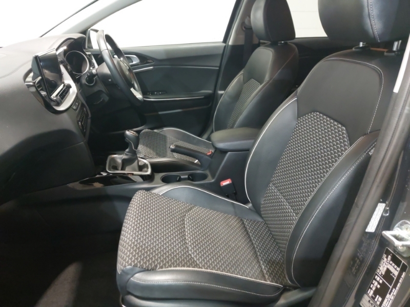 Kia Ceed 1.5T Gdi Isg 3 MA23PLZ Grey #5