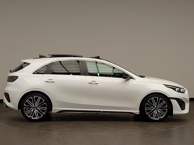 Kia Ceed 1.5T Gdi Isg Gt-line S White #3