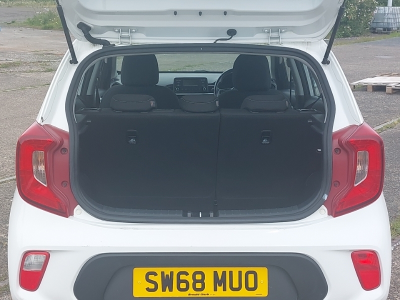 Kia Picanto Gt-line Red #18